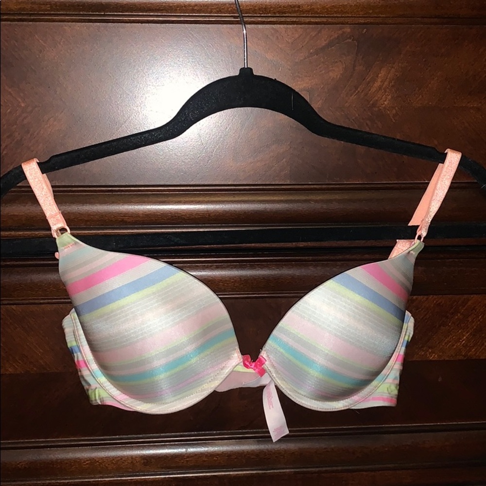 Victoria’s Secret Multi-way Push-up